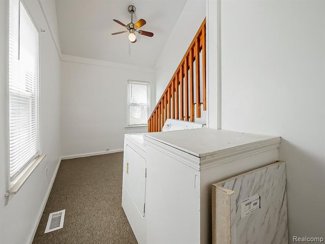 13957 San Jose, Redford, MI 48239