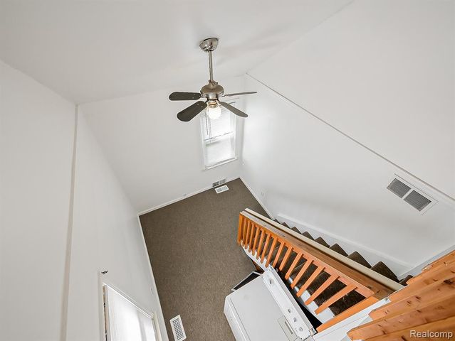 13957 San Jose, Redford, MI 48239