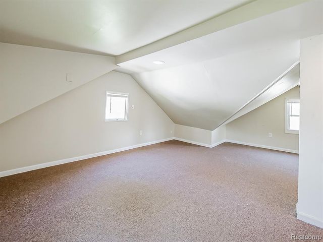 13957 San Jose, Redford, MI 48239