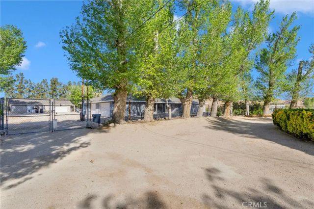 10298 Custer Avenue, Lucerne Valley, CA 92356