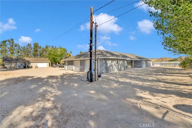 10298 Custer Avenue, Lucerne Valley, CA 92356