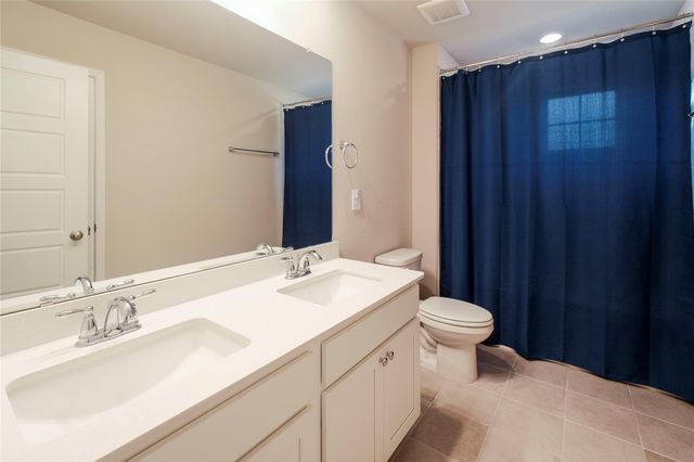 1776 Succotash Oak Court, Conroe, TX 77304