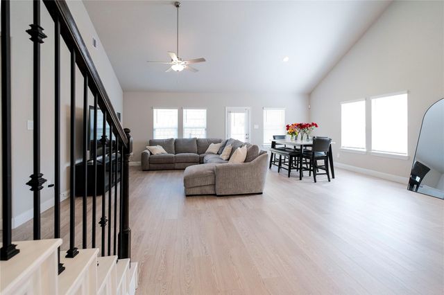 1776 Succotash Oak Court, Conroe, TX 77304