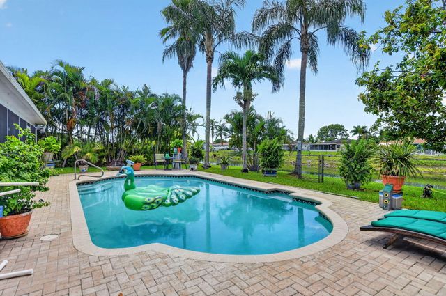 11078 Delta Circle, Boca Raton, FL 33428
