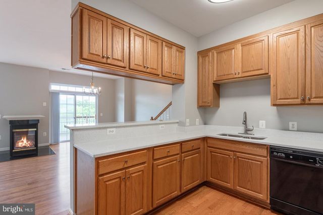 1834 CEDAR COVE WAY, Woodbridge, VA 22191
