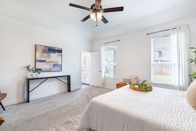 405 Rosie Court, Argyle, TX 76226