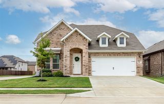 405 Rosie Court, Argyle, TX 76226