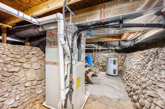 46750 County Road 665, Waverly Twp, MI 49079