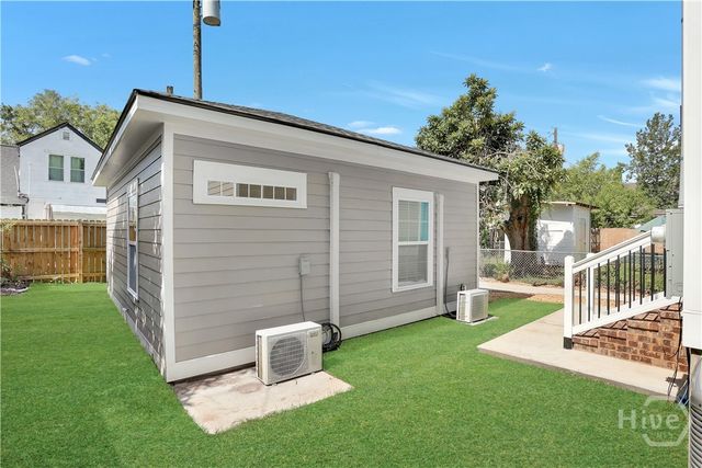 615 E 38th Street, Savannah, GA 31401