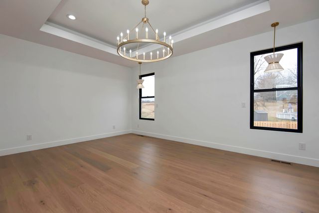 6043 S Holland Avenue, Springfield, MO 65810