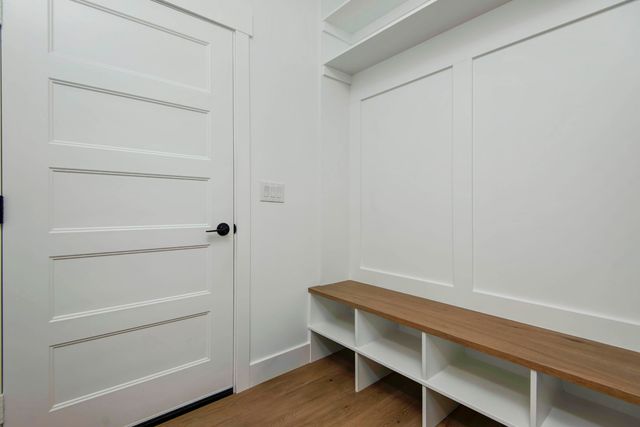 6043 S Holland Avenue, Springfield, MO 65810