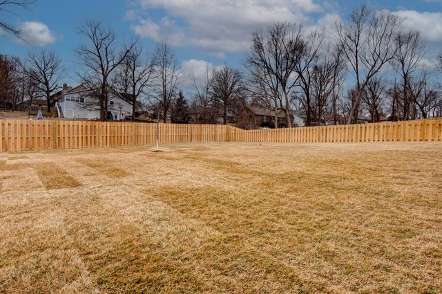 6043 S Holland Avenue, Springfield, MO 65810