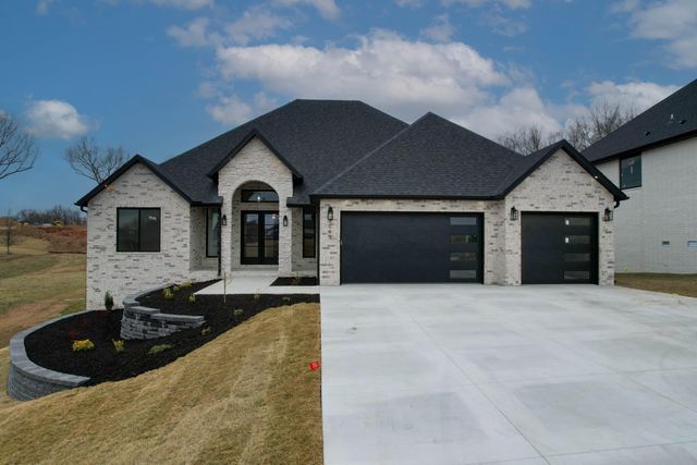 6043 S Holland Avenue, Springfield, MO 65810