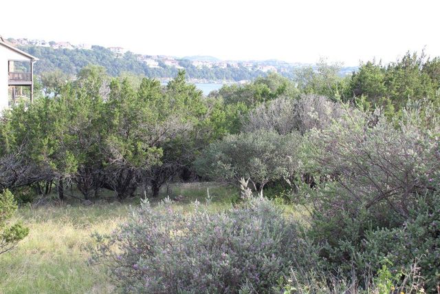 738 Deckhouse DR, Point Venture, TX 78645