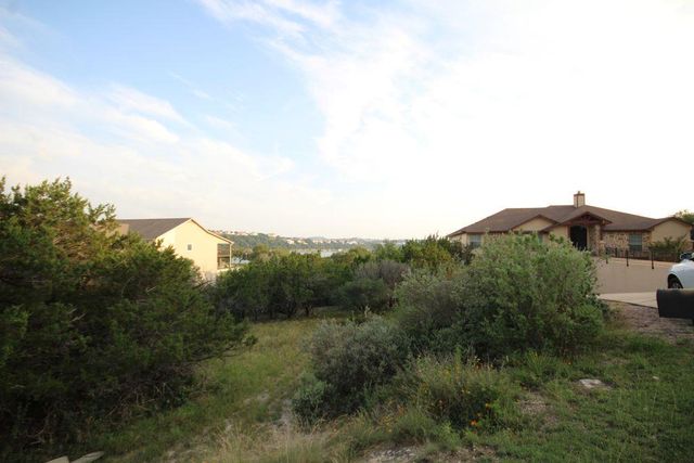 738 Deckhouse DR, Point Venture, TX 78645