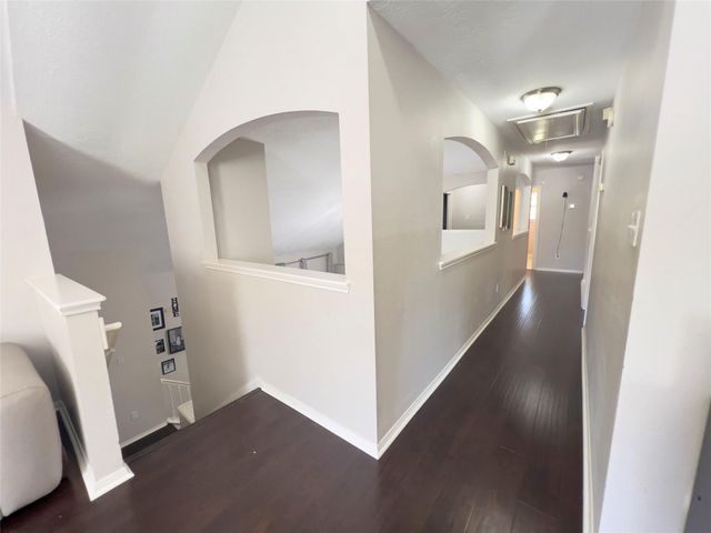 10503 Desert Springs Circle, Houston, TX 77095