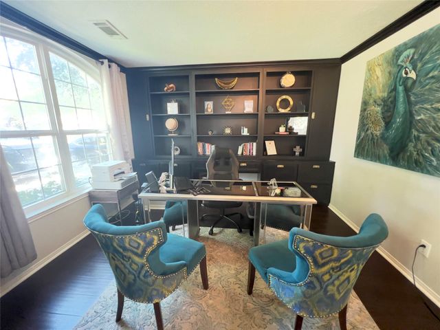 10503 Desert Springs Circle, Houston, TX 77095