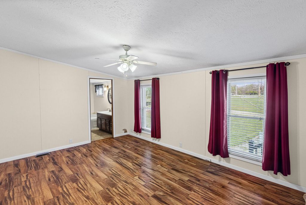 Image 33 of property listing at 2689 Paul Road, Salem, IL 62881