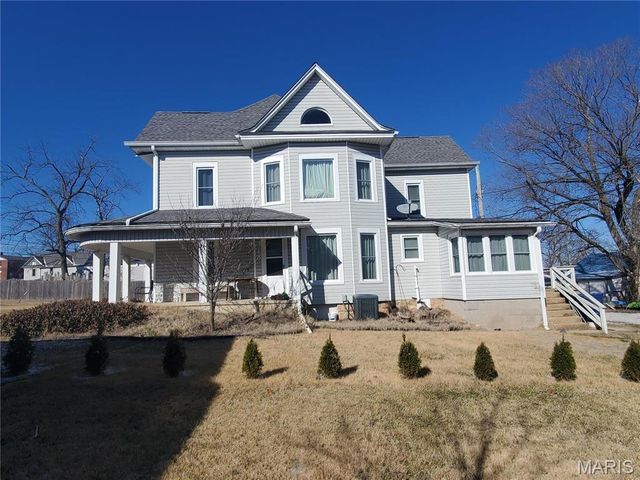 508 S Grand Avenue, Houston, MO 65483