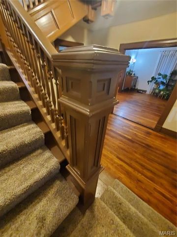 508 S Grand Avenue, Houston, MO 65483