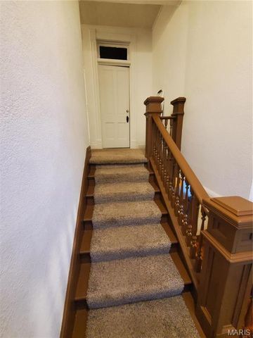 508 S Grand Avenue, Houston, MO 65483