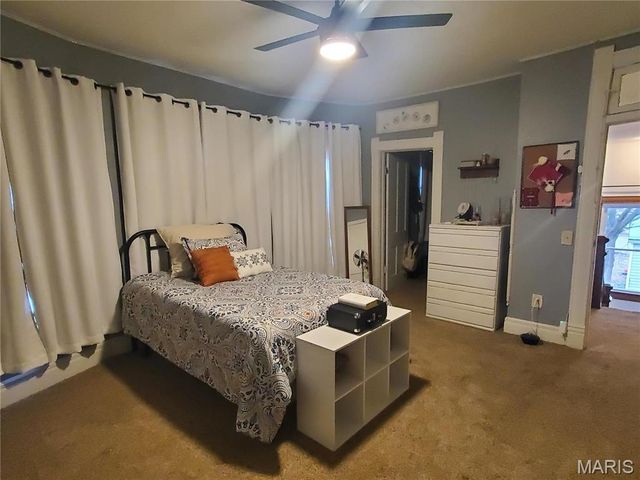 508 S Grand Avenue, Houston, MO 65483