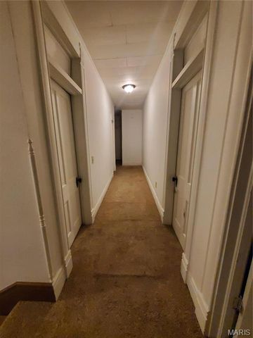 508 S Grand Avenue, Houston, MO 65483