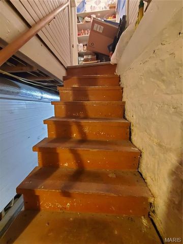 508 S Grand Avenue, Houston, MO 65483