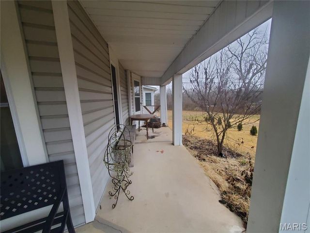 508 S Grand Avenue, Houston, MO 65483