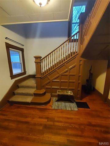 508 S Grand Avenue, Houston, MO 65483