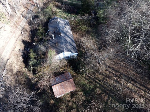 615 Fred Sparks Road, Bakersville, NC 28705