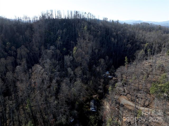 615 Fred Sparks Road, Bakersville, NC 28705