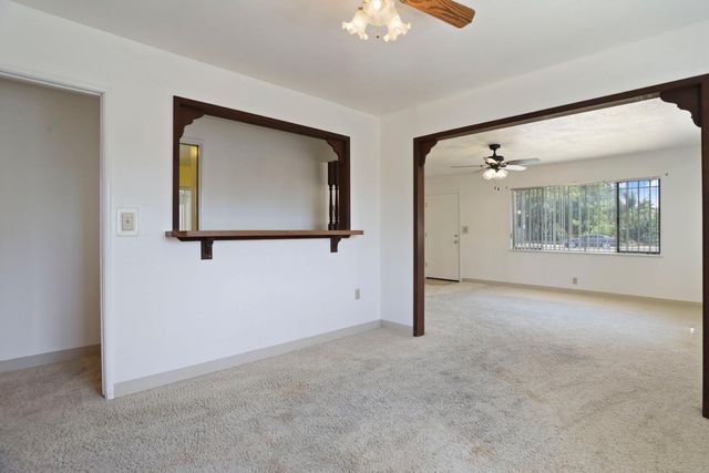 2387 E Fremont St, Stockton, CA 95205