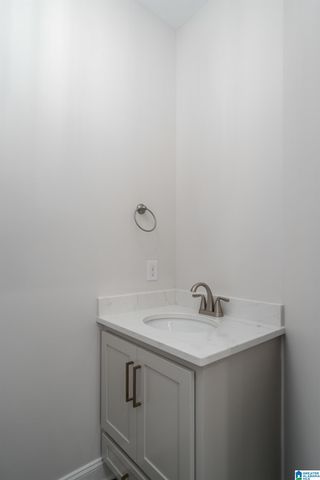 934 21ST AVENUE E, Tuscaloosa, AL 35404