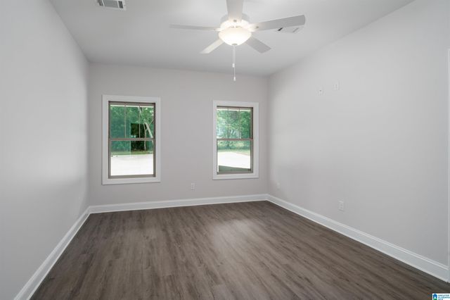 934 21ST AVENUE E, Tuscaloosa, AL 35404