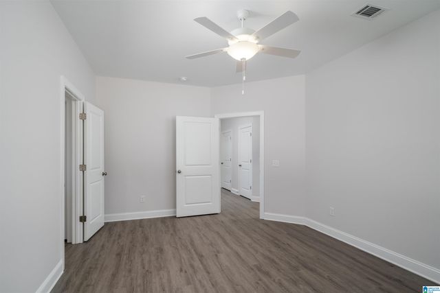 934 21ST AVENUE E, Tuscaloosa, AL 35404