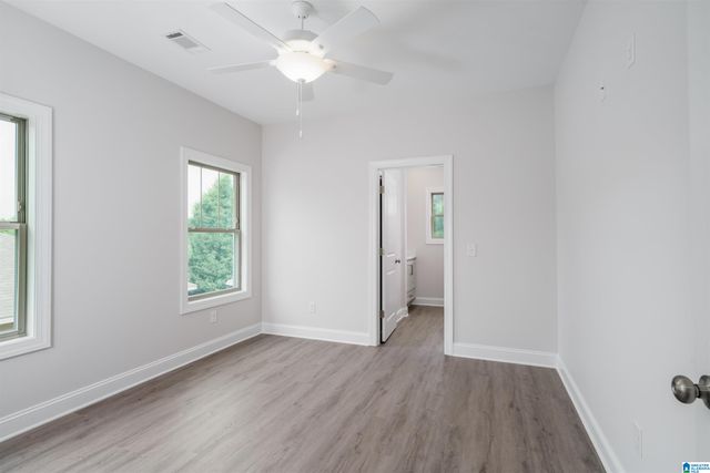 934 21ST AVENUE E, Tuscaloosa, AL 35404