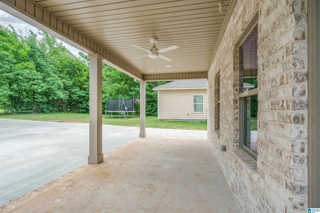 934 21ST AVENUE E, Tuscaloosa, AL 35404