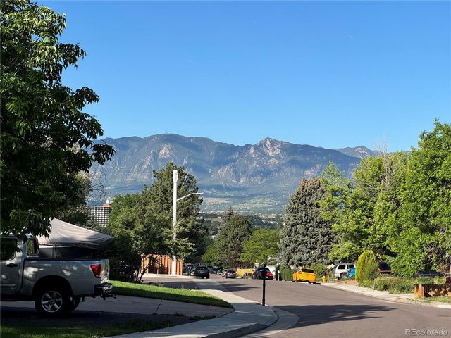 4224 Whittier Drive, Colorado Springs, CO 80910