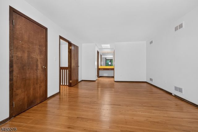324 Eileen Way, Bridgewater Twp., NJ 08807