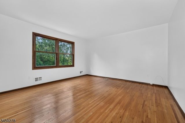 324 Eileen Way, Bridgewater Twp., NJ 08807