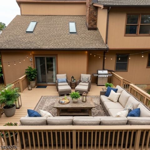 324 Eileen Way, Bridgewater Twp., NJ 08807
