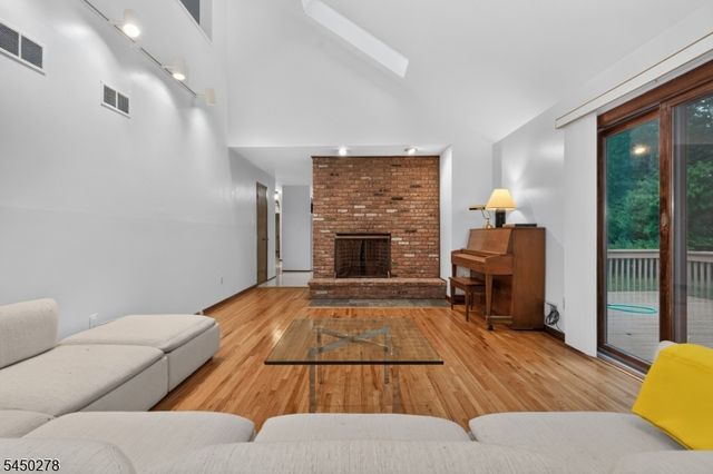 324 Eileen Way, Bridgewater Twp., NJ 08807