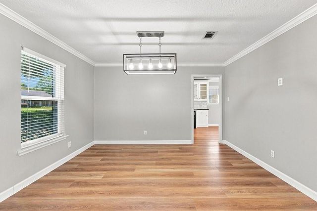 5522 Dumfries Drive, Houston, TX 77096