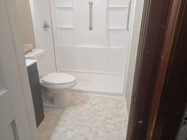 3074 E Atherton Road, Burton, MI 48529