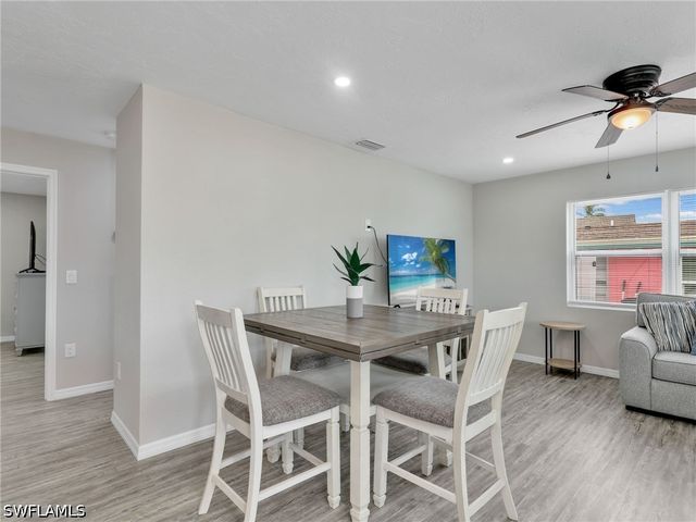 195 Hibiscus DR, Fort Myers Beach, FL 33931