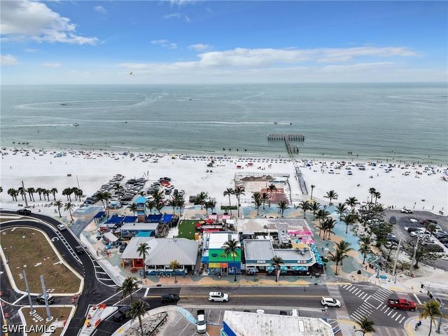 195 Hibiscus DR, Fort Myers Beach, FL 33931