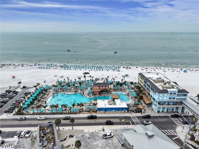 195 Hibiscus DR, Fort Myers Beach, FL 33931