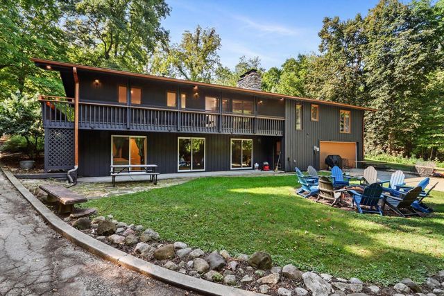 W3552 Wildwood DRIVE, Lake Geneva, WI 53147