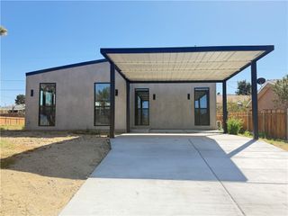 61523 Capilla Drive, Joshua Tree, CA 92252